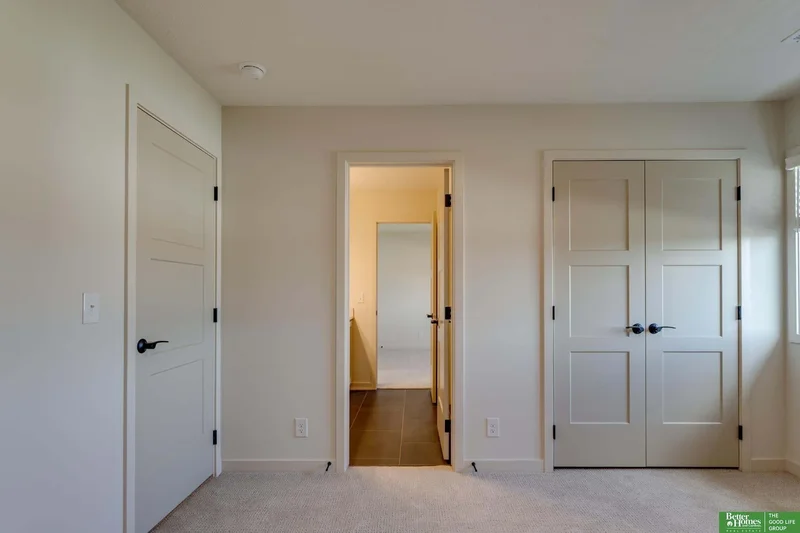 3925 S 211 Street, Elkhorn, NE 68022, Omaha, Nebraska, United States. - Photo 17
