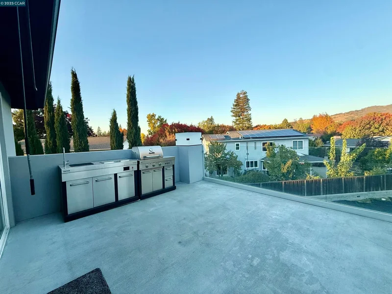 3318 Ellesmere Court, Walnut Creek, California, United States. - Photo 18
