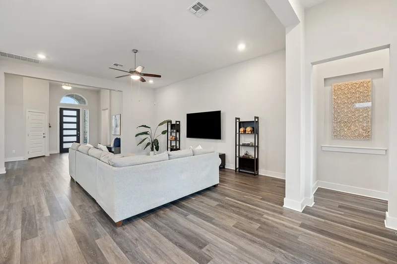 20813 Claire Jean Path , Pflugerville, TX 78660, Pflugerville, Texas, United States. - Photo 12