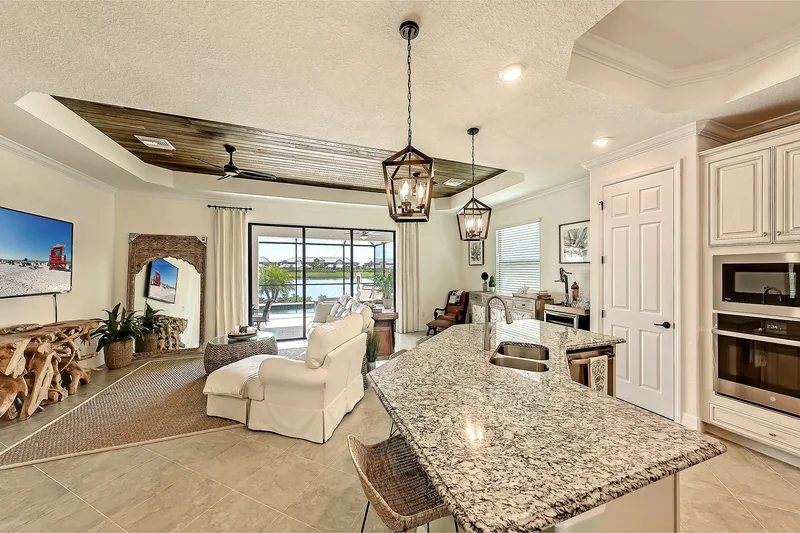 17506 Hickok Belt Loop, Lakewood Ranch, FL 34211, Bradenton, Florida, United States. - Photo 23
