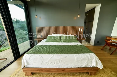 Thumbnail 34