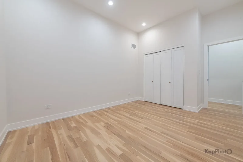 3621 S Wallace Street, Chicago, IL 60609, Chicago, Illinois, United States. - Photo 12