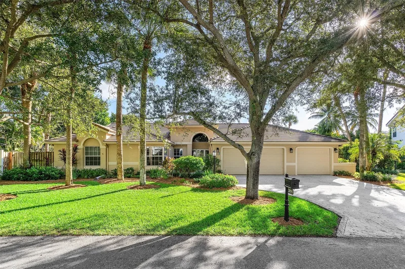 Single Family Residence in Delray Beach