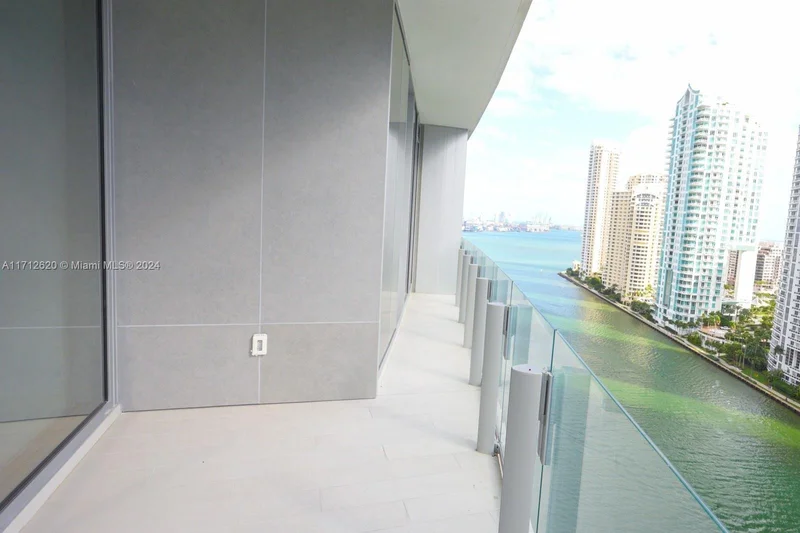 300 Biscayne Boulevard Way 1806, Miami, Florida, United States. - Photo 42