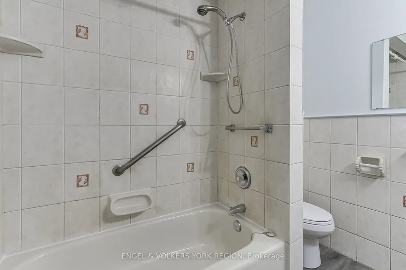 106 Sheldon Avenue, Newmarket, Ontario, Canada. - Photo 19