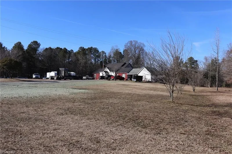 9010 Old 421 Road, Julian, North Carolina, United States. - Photo 7