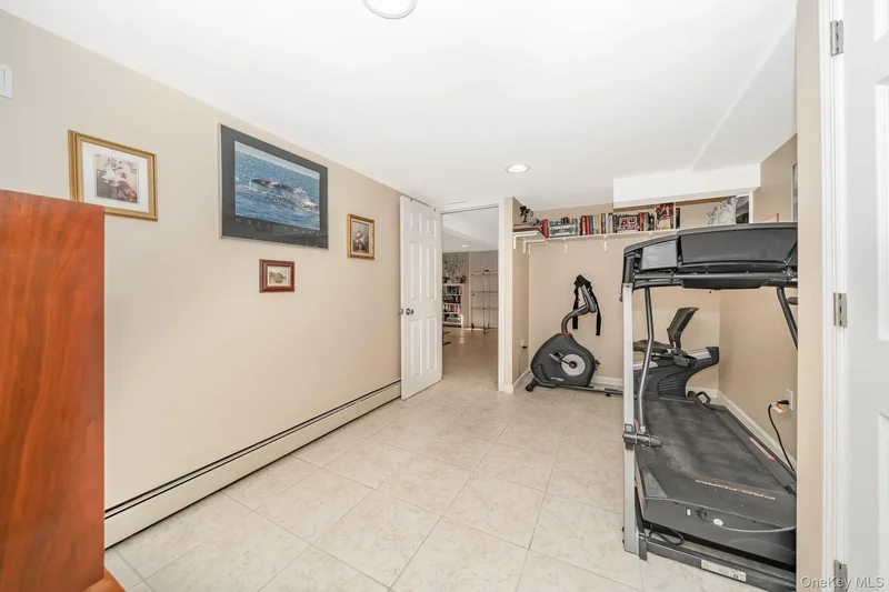 3663 Roanoke Street, Seaford, NY 11783, Seaford, New York, United States. - Photo 19