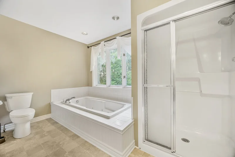 17606 Thorndale Rd, Thames Centre, ON N0M 2P0, Thorndale, Ontario, Canada. - Photo 28
