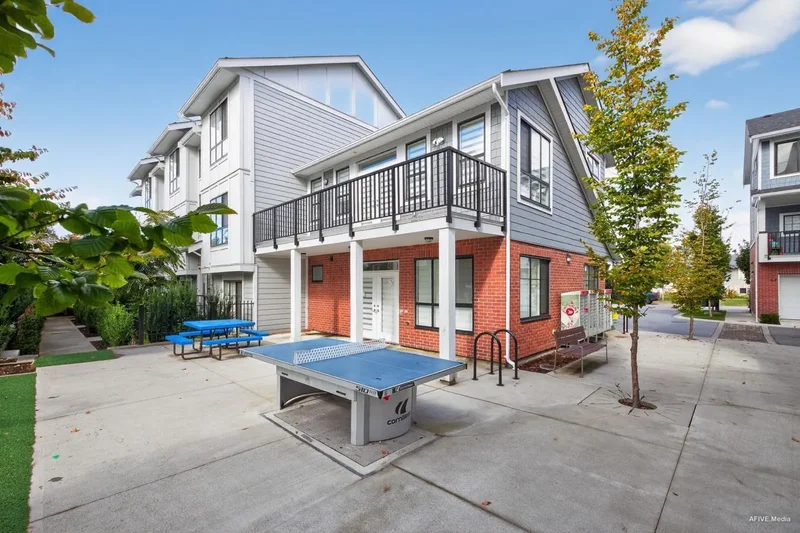 11556 72a, Delta, British Columbia, Canada. - Photo 3