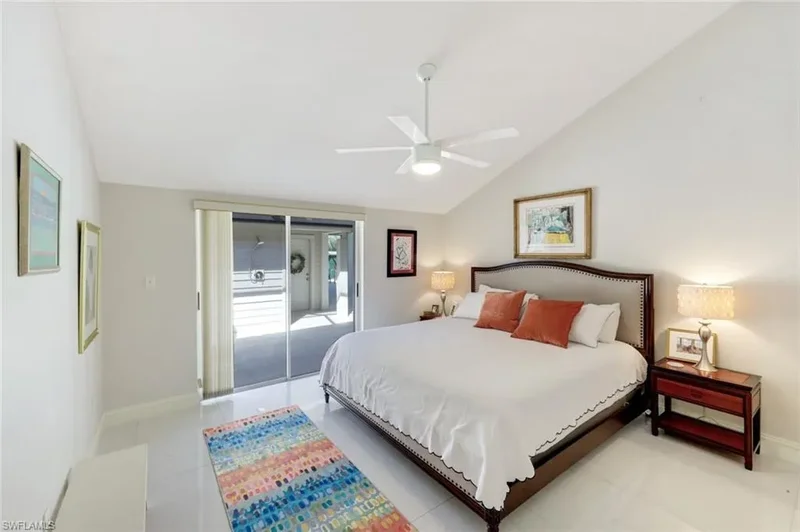 370 Edgemere WAY N, #20, Naples, FL, 34105, USA, Naples, Florida, United States. - Photo 9