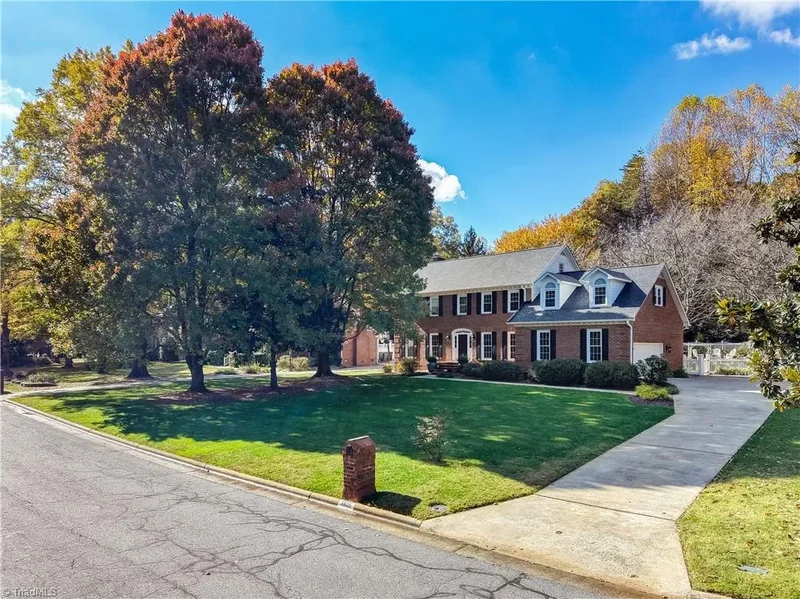 3805 Hazel Lane, Greensboro, North Carolina, United States. - Photo 42