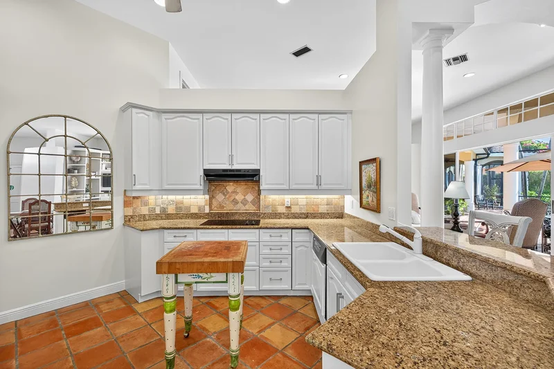 556 Eagle Creek Drive, Naples, FL 34113, Naples, Florida, United States. - Photo 36