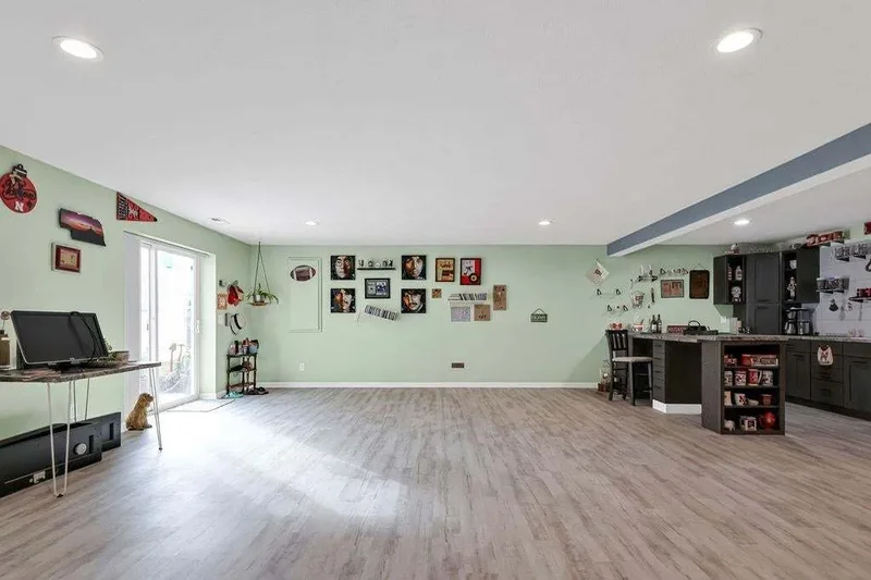 8002 Kilpatrick Parkway, Bennington, NE 68007, Bennington, Nebraska, United States. - Photo 49