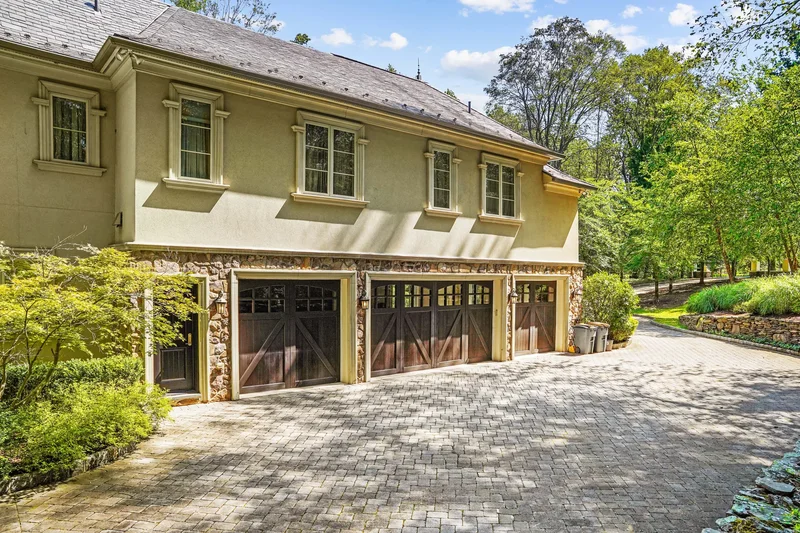 15 N Church Rd, Saddle River, NJ 07458, Saddle River, New Jersey, United States. - Photo 41