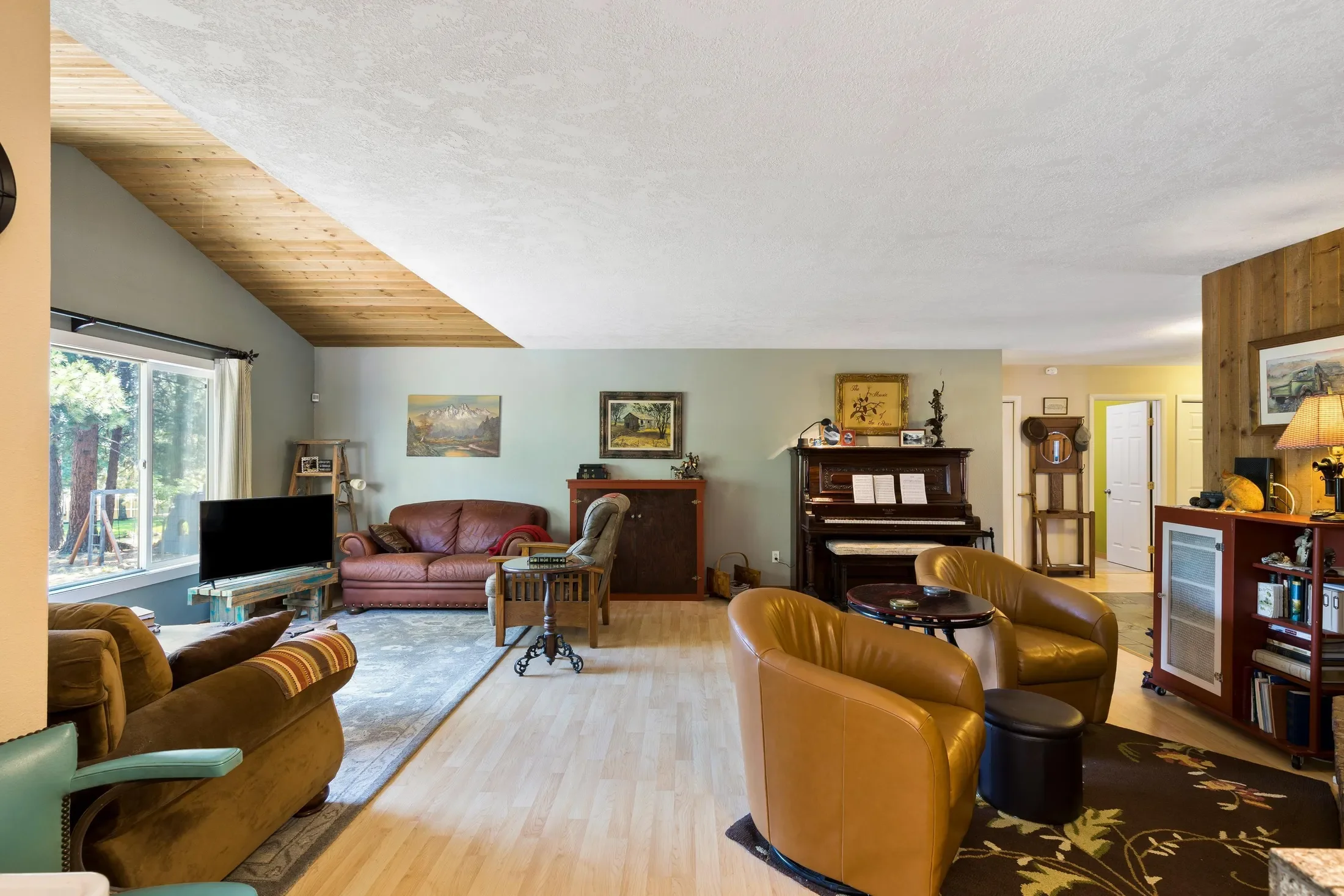 20518 Pine Vista Drive, Bend, Oregon, United States. - Photo 8