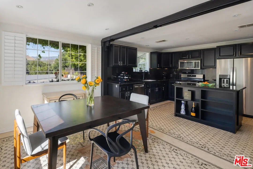 9732 Rotta Ave, Los Angeles, California, United States. - Photo 16