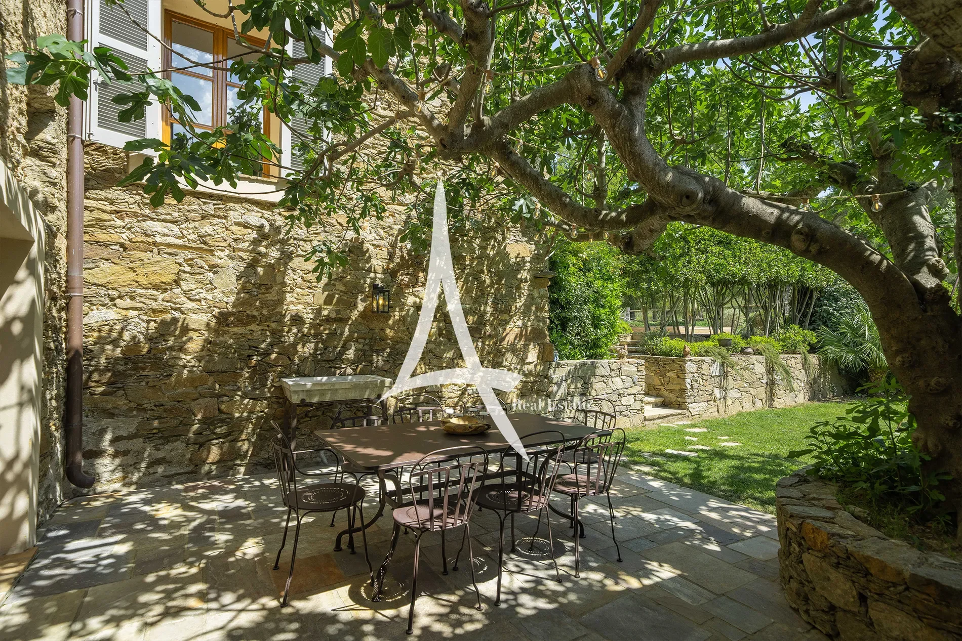 9 Bd Louis Blanc, 83990 Saint-Tropez, France, Saint-Tropez, Provence-Alpes-Côte d'Azur, France. - Photo 18