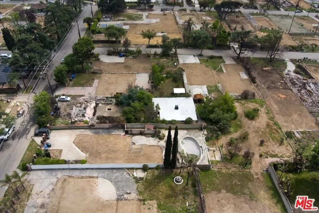 3359 Glenrose Ave, Altadena, California, United States. - Photo 6