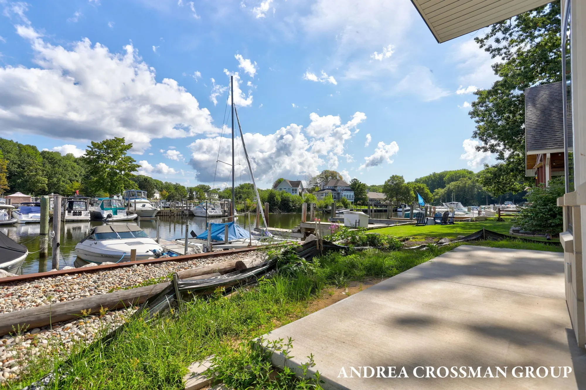1 N Bailey Avenue , #5, South Haven, MI 49090, South Haven, Michigan, United States. - Photo 16