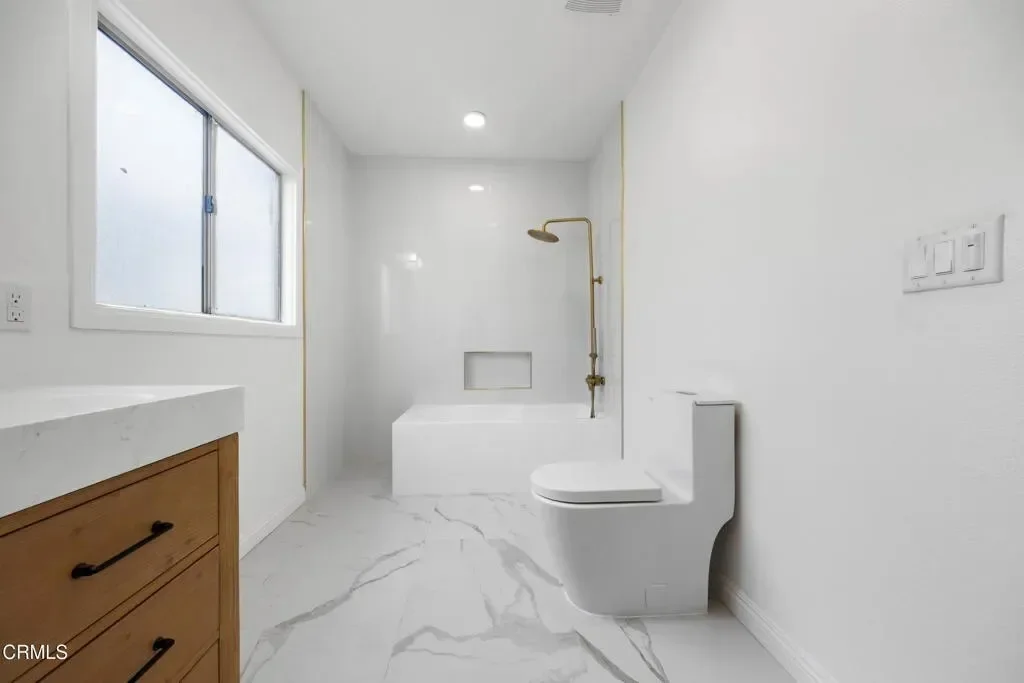 3609 4th Avenue, Los Angeles, California, United States. - Photo 16