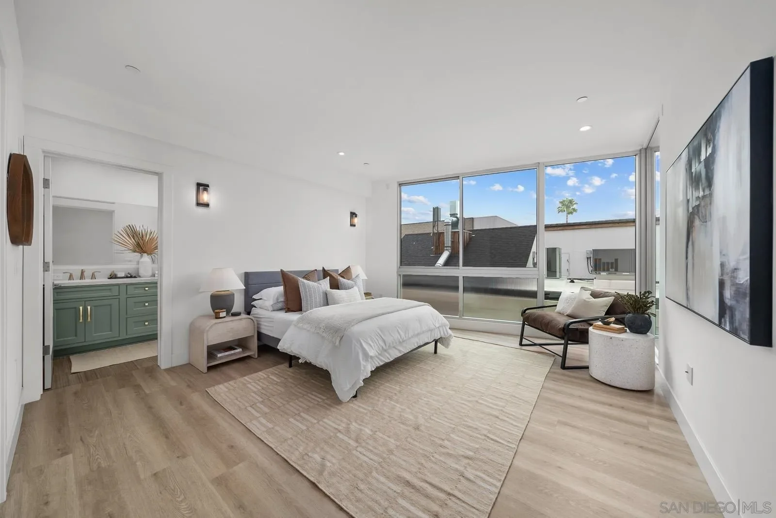 2646 State Street,  Unit D, Carlsbad, California, United States. - Photo 12
