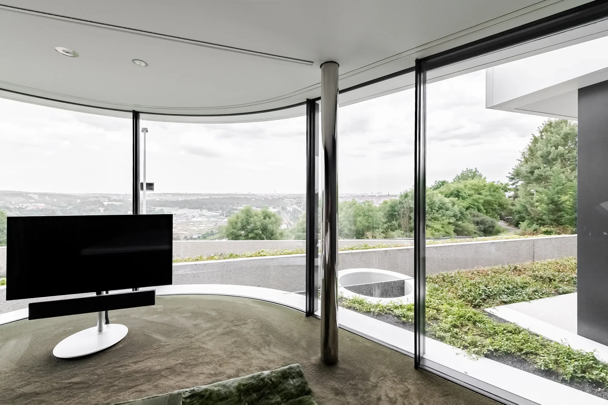 Gallery photo 6