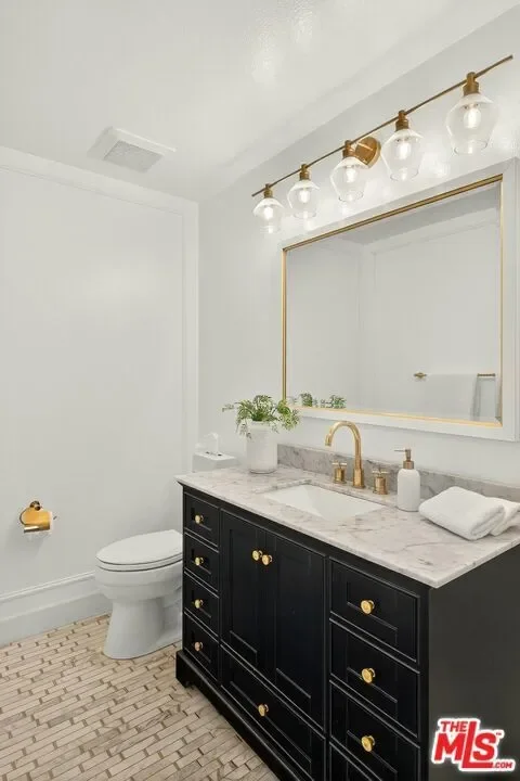 315 N Swall Drive 103, Beverly Hills, California, United States. - Photo 36
