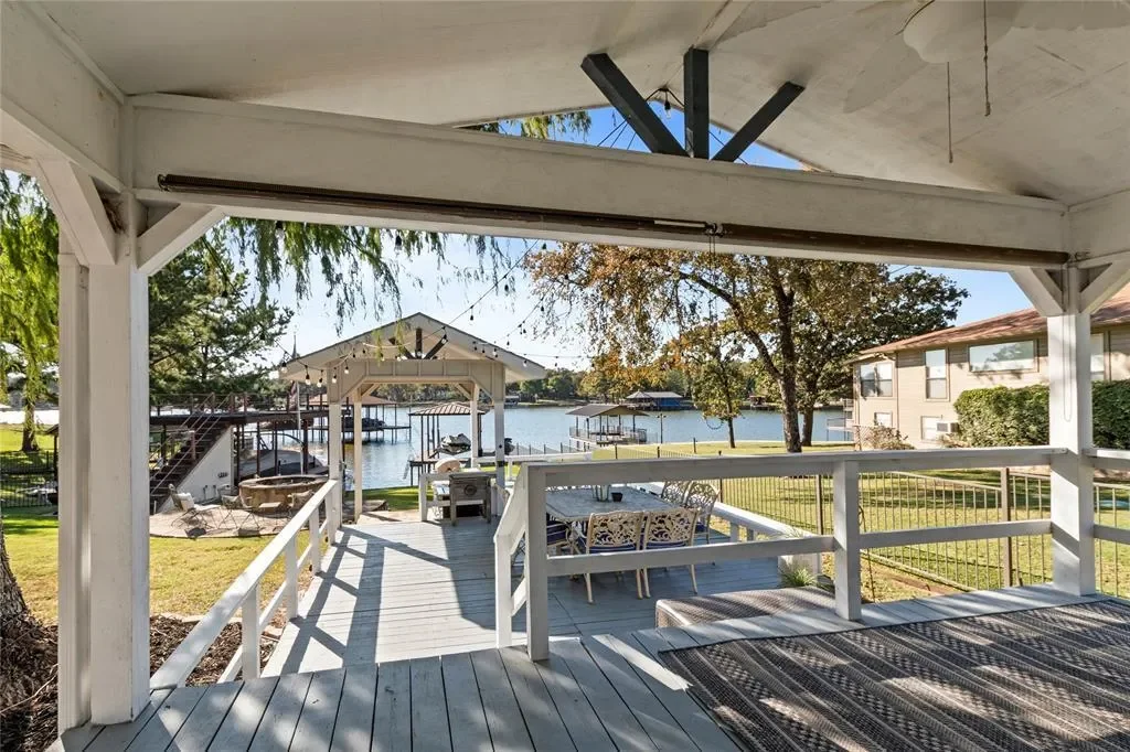 230 Bushwhacker Drive, Gun Barrel City, Texas, United States. - Photo 24
