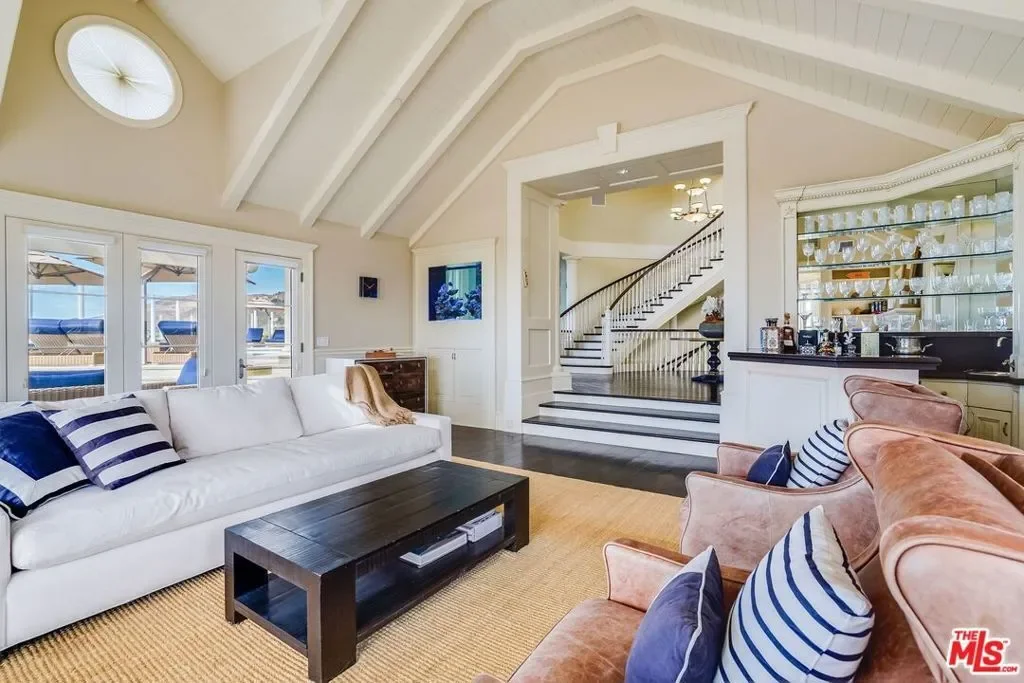 6277 Sea Star Drive, Malibu, California, United States. - Photo 4