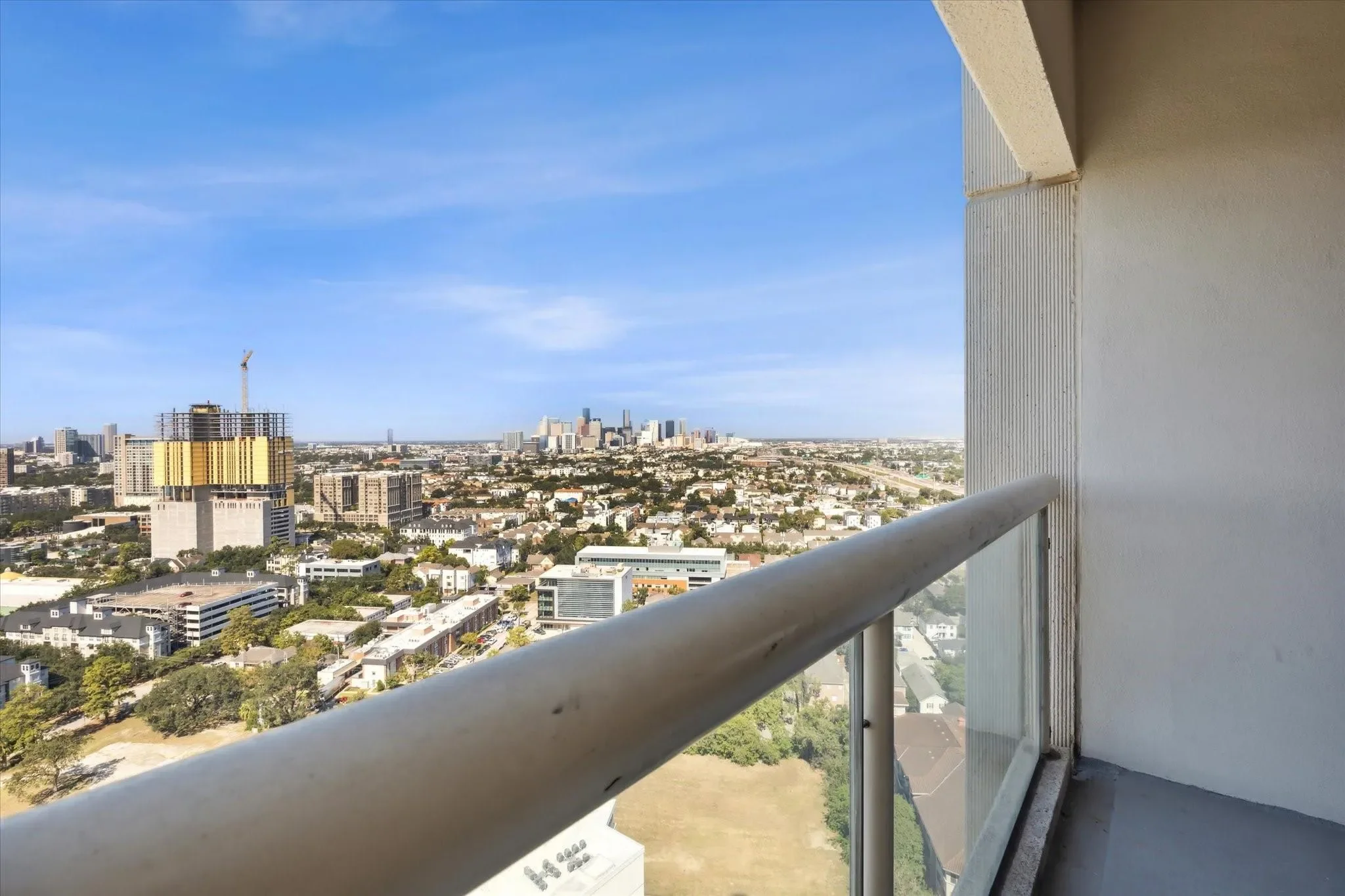 1701 Hermann Drive Drive 27CE, Houston, Texas, United States. - Photo 28