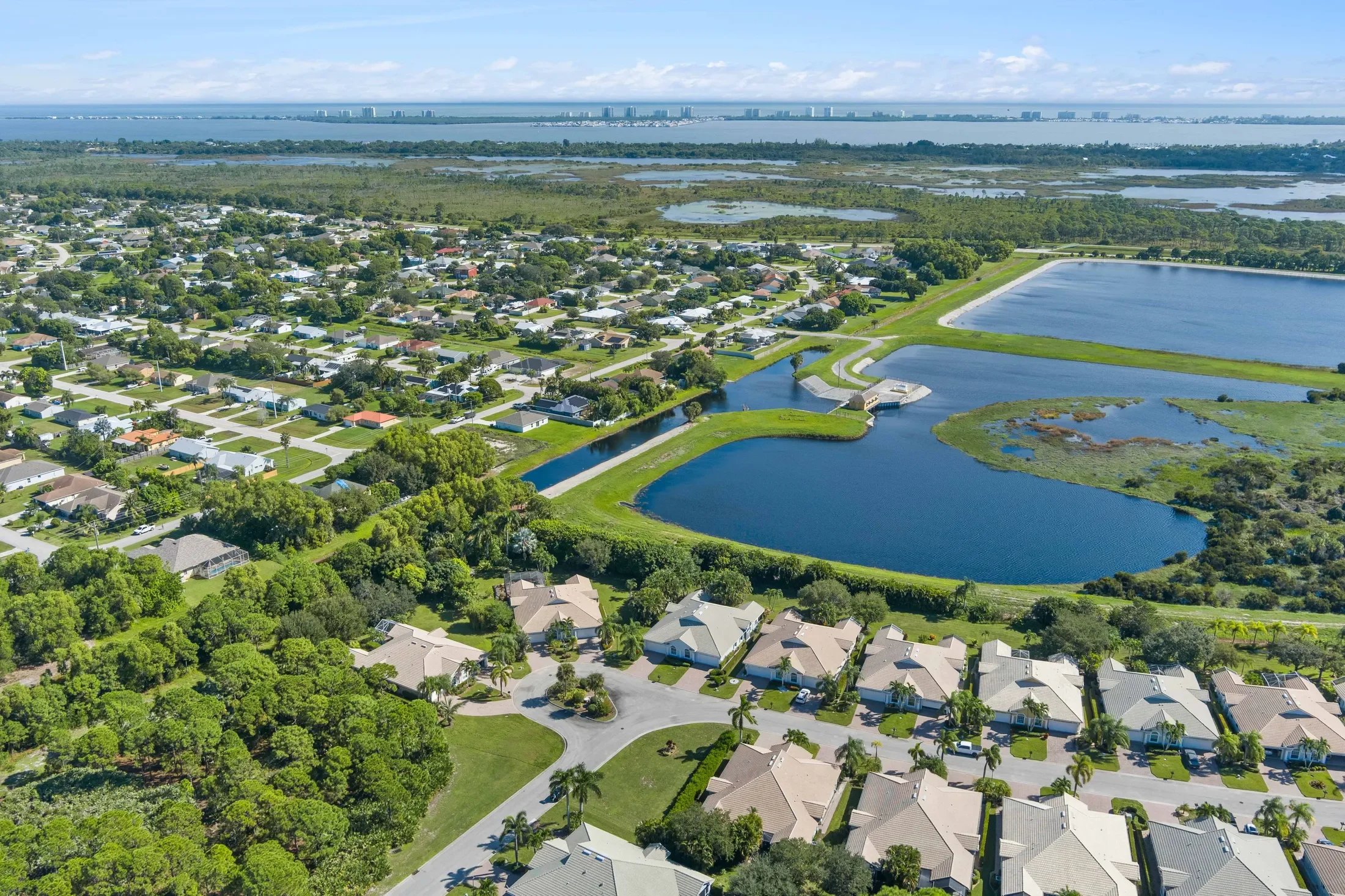 691 NW Red Pine Way , Jensen Beach, FL 34957, Jensen Beach, Florida, United States. - Photo 5