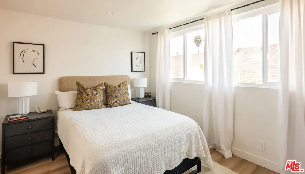 1144 17th Street 6, Santa Monica, California, United States. - Photo 13