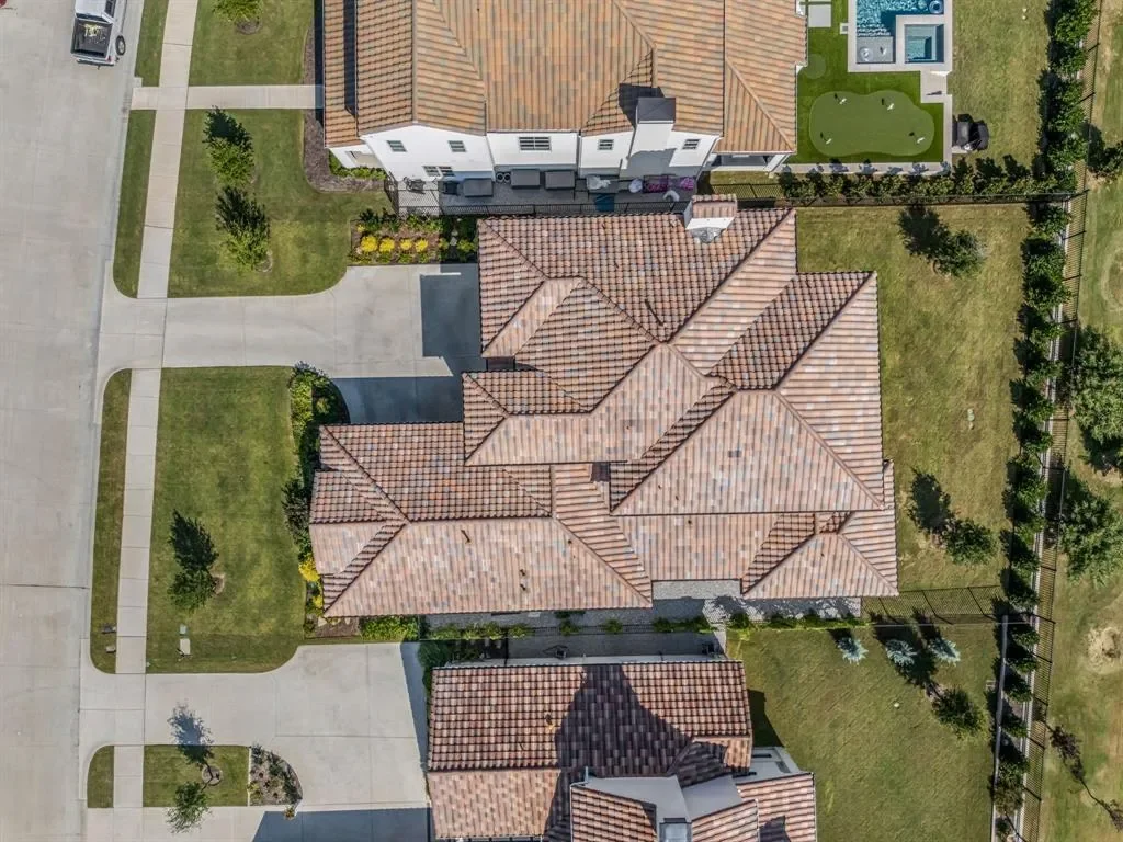 9635 Latour Lane, Fort Worth, Texas, United States. - Photo 35