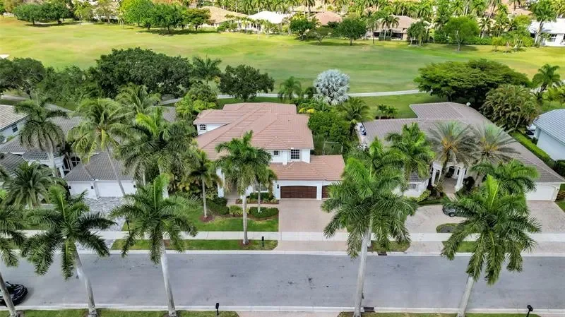 2527  Montclaire Cir, Weston, FL 33327, Weston, Florida, United States. - Photo 8