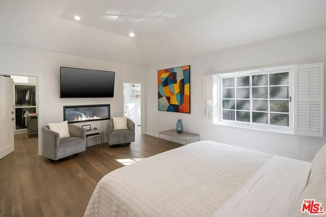 Gallery photo 6