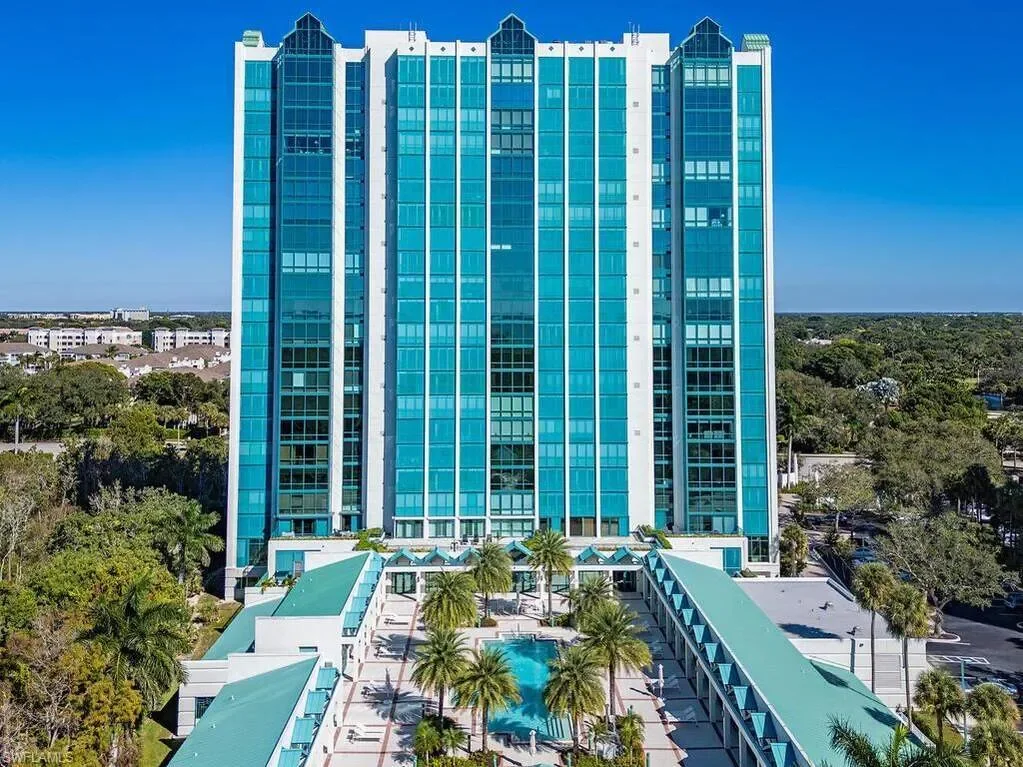7515 Pelican Bay BLVD, #9C, Naples, FL, 34108, USA, Naples, Florida, United States. - Photo 19
