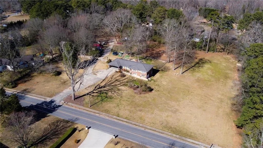 4983 Arcado Road SW, Lilburn, Georgia, United States. - Photo 3