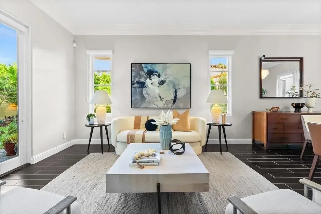 16622 Sweet Leilani Lane, Rancho Santa Fe, California, United States. - Photo 2