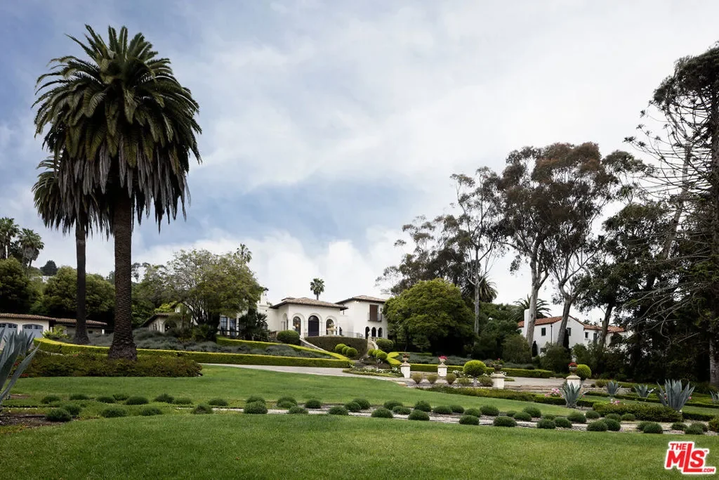 1084 Golf Road, Montecito, California, United States. - Photo 36