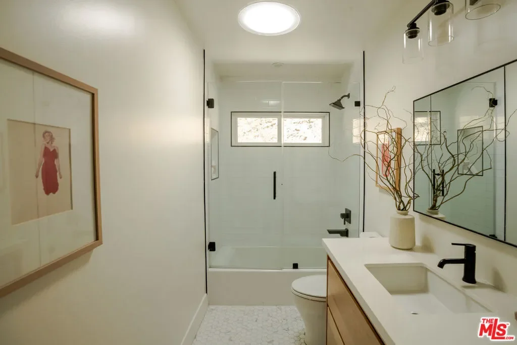 2351 Mariscal Lane, Los Angeles, California, United States. - Photo 22
