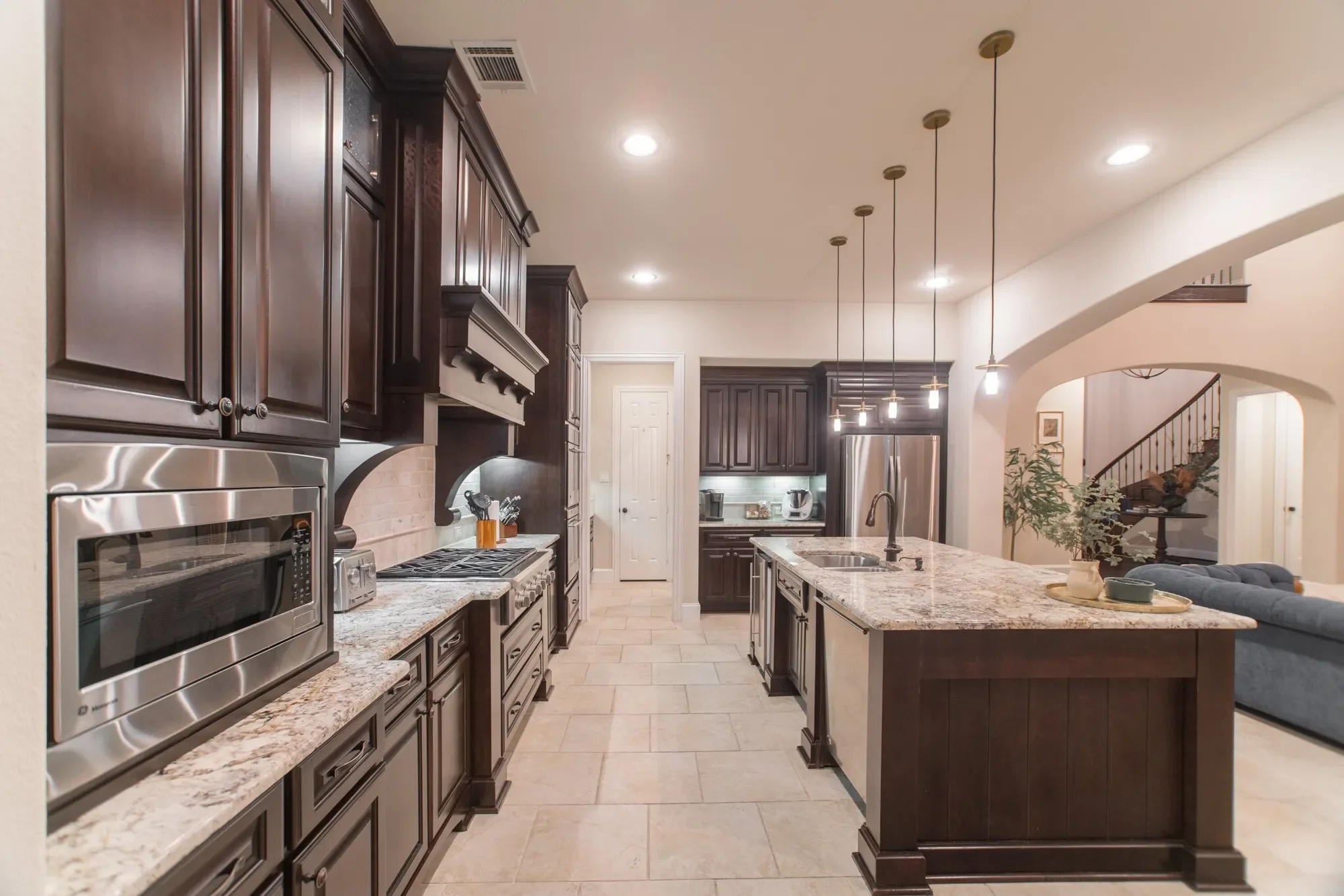 46 S Shasta Bend Circle, The Woodlands, TX 77389, The Woodlands, Texas, United States. - Photo 7