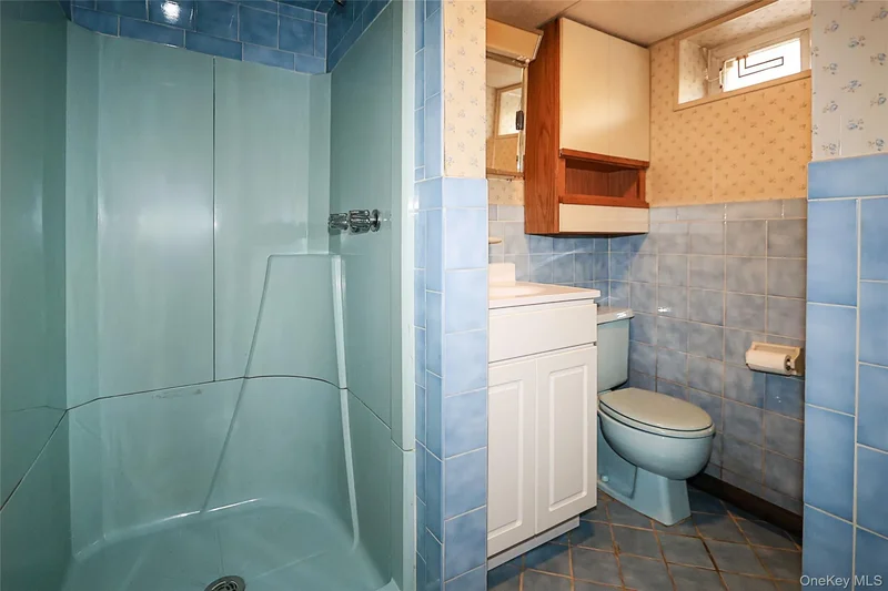 707 147th Street, Whitestone, NY 11357, New York, New York, United States. - Photo 9