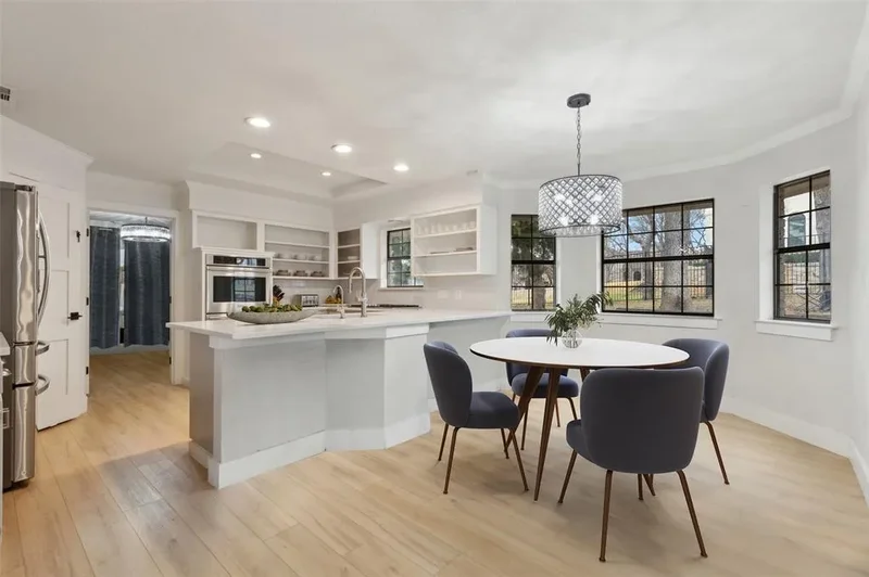 Single Family Residence in Southlake