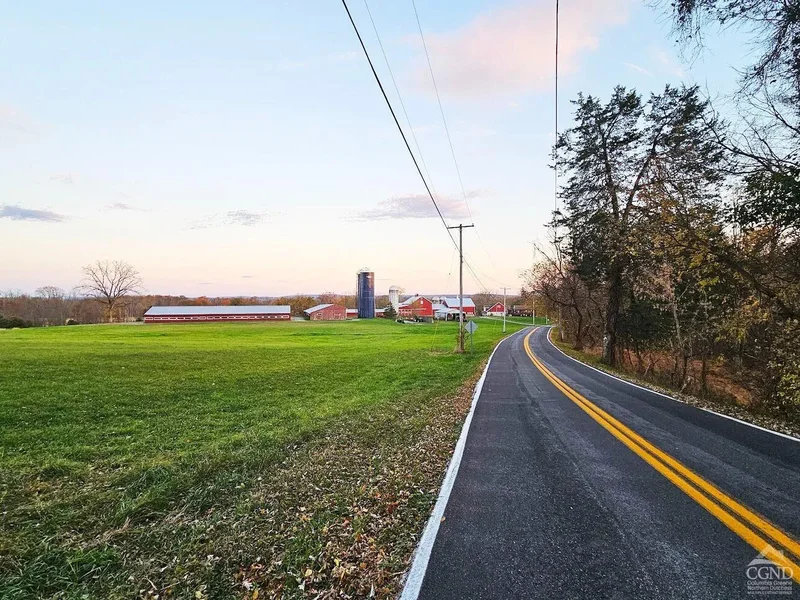 274 Fingar Road, Hudson, NY 12534, Hudson, New York, United States. - Photo 21