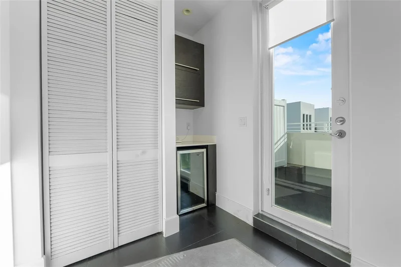 801 SE 12th CT 801, Fort Lauderdale, Florida, United States. - Photo 47