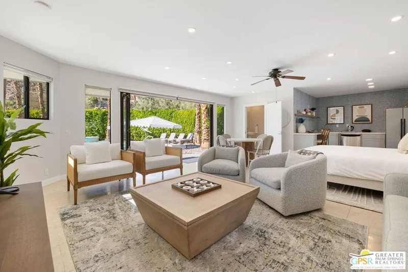 290 W Lilliana Dr, Palm Springs, CA 92264, Palm Springs, California, United States. - Photo 38