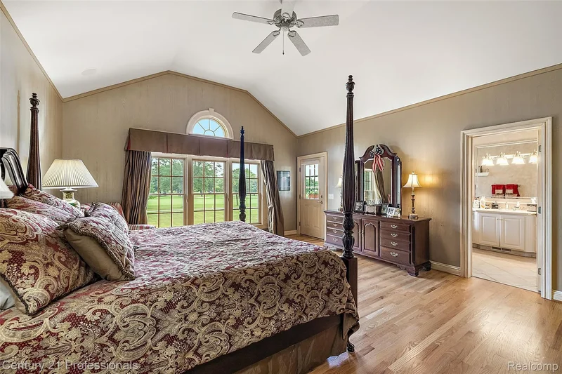 9310 Fairway Trail, GrandBlanc, MI 48439, Grand Blanc Township, Michigan, United States. - Photo 83