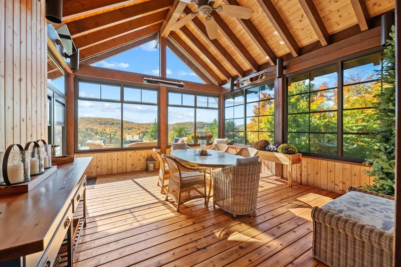 3845 Ch. des Amérindiens, Mont-Tremblant, Quebec, Canada. - Photo 11