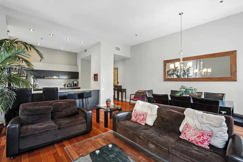 750 Côte de la Place-d'Armes 41, Montréal, Quebec, Canada. - Photo 17