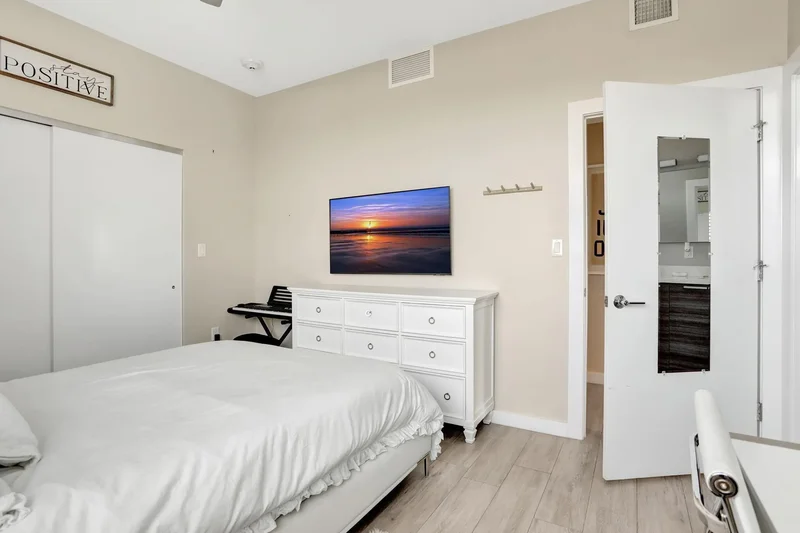 1900 SE 2nd Street 501, Deerfield Beach, Florida, United States. - Photo 26